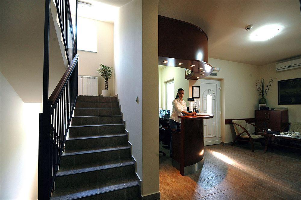 Villa Forest ベオグラード エクステリア 写真