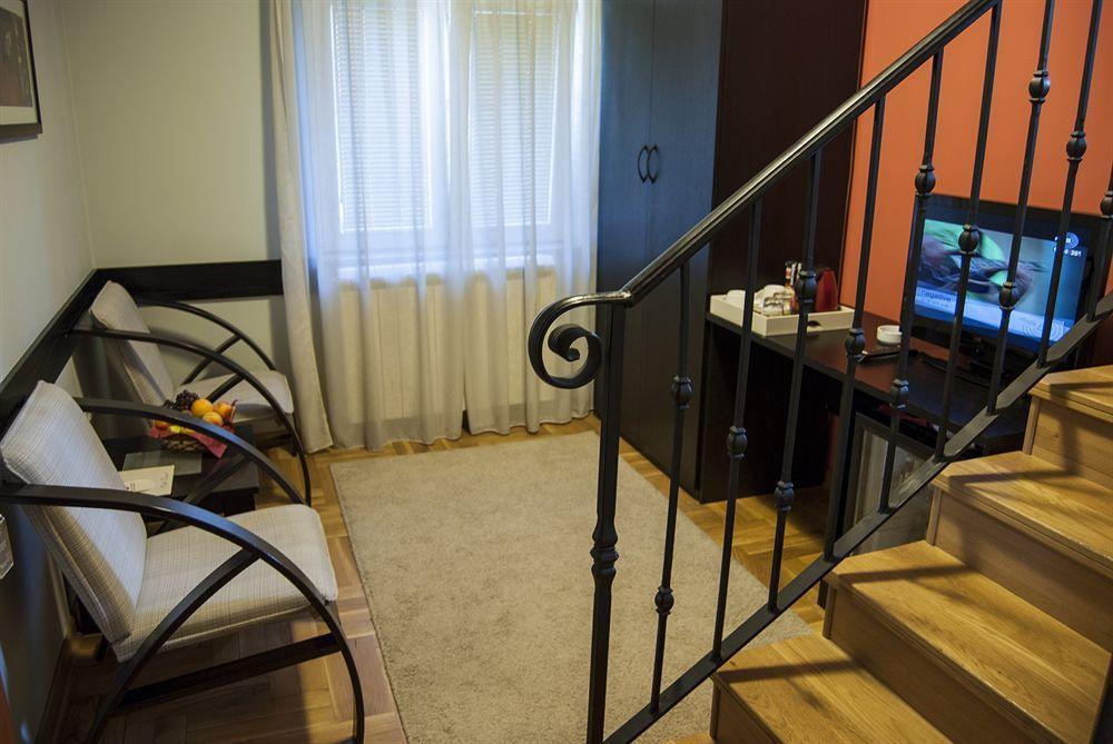 Villa Forest ベオグラード エクステリア 写真