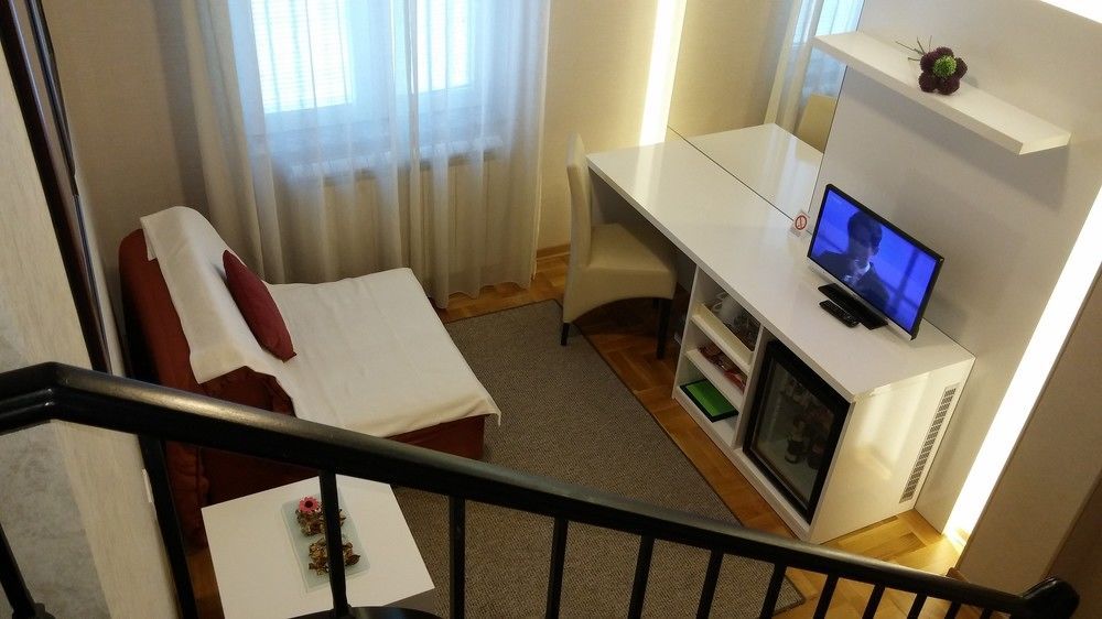 Villa Forest ベオグラード エクステリア 写真